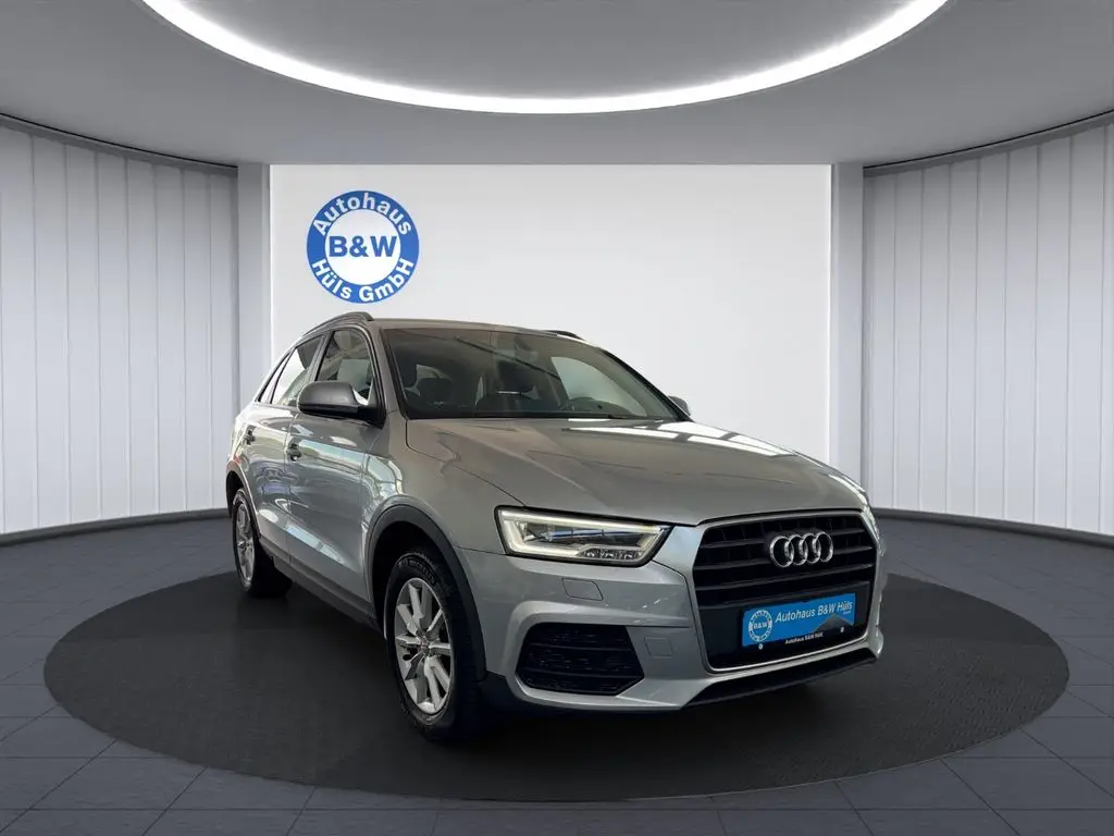 Photo 1 : Audi Q3 2015 Petrol