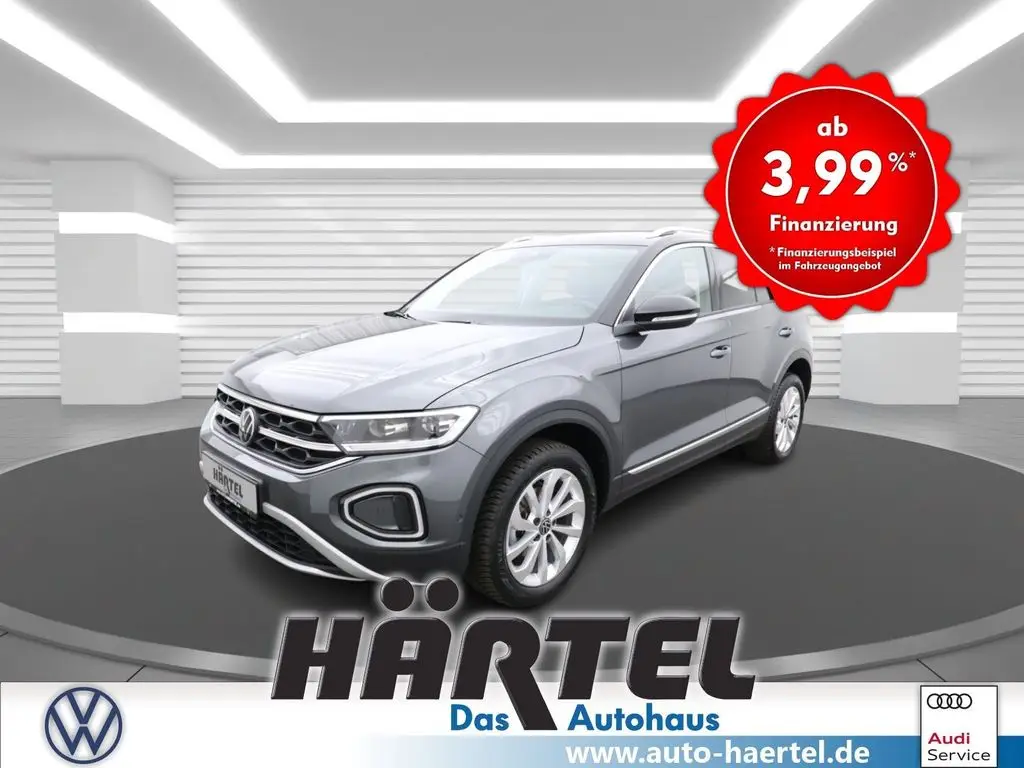 Photo 1 : Volkswagen T-roc 2023 Essence