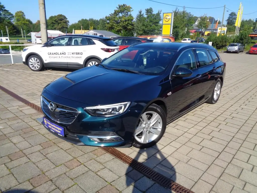 Photo 1 : Opel Insignia 2017 Essence