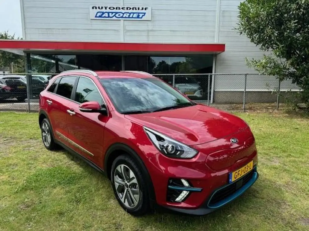 Photo 1 : Kia Niro 2021 Non renseigné