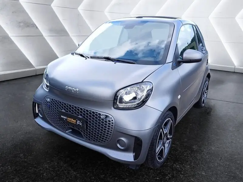 Photo 1 : Smart Fortwo 2020 Non renseigné