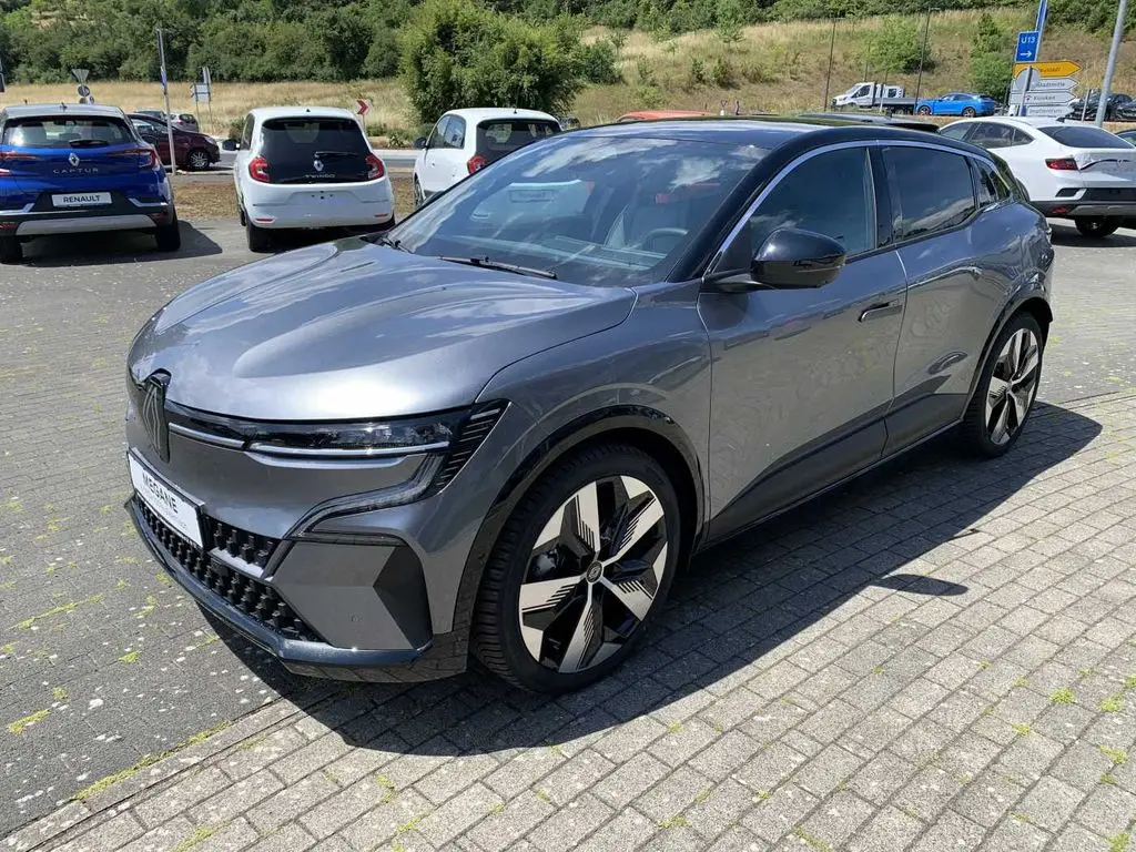 Photo 1 : Renault Megane 2023 Non renseigné