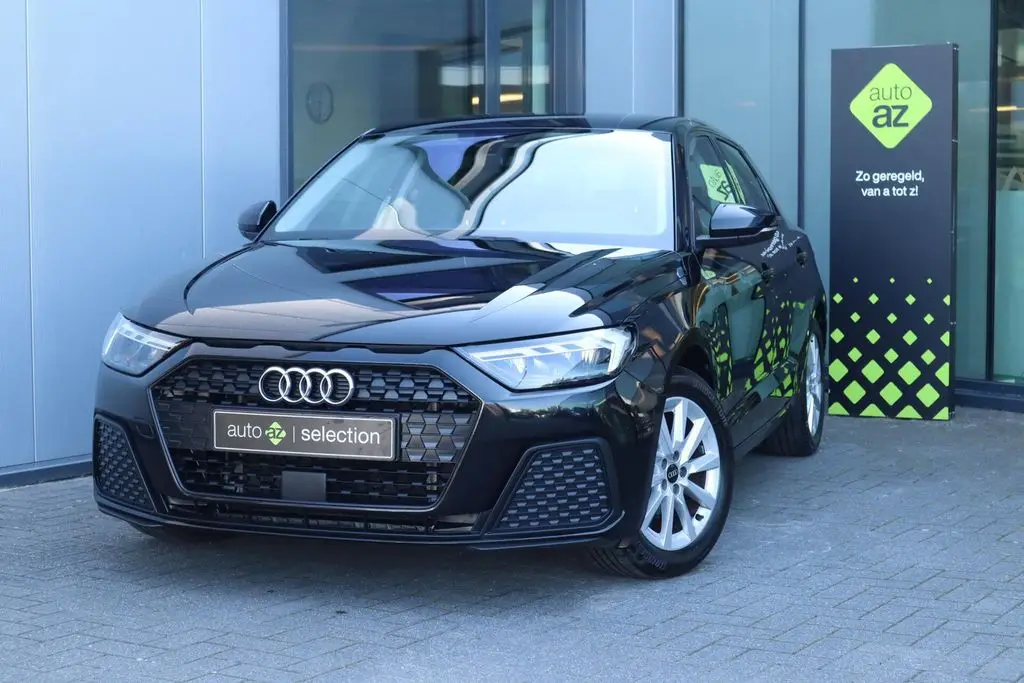 Photo 1 : Audi A1 2021 Essence