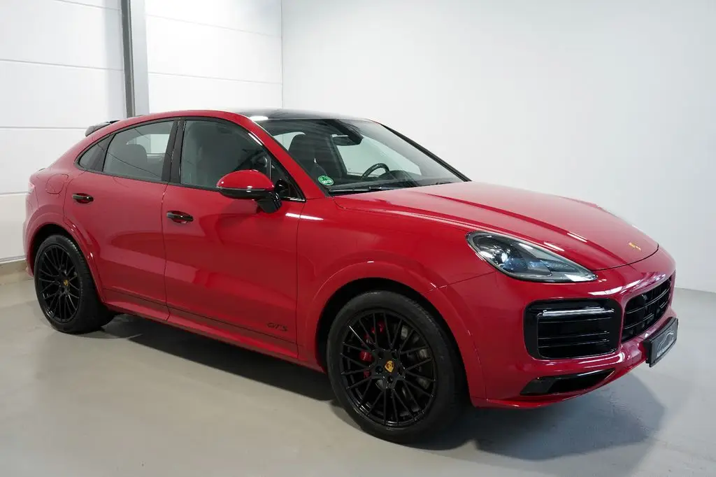 Photo 1 : Porsche Cayenne 2021 Petrol