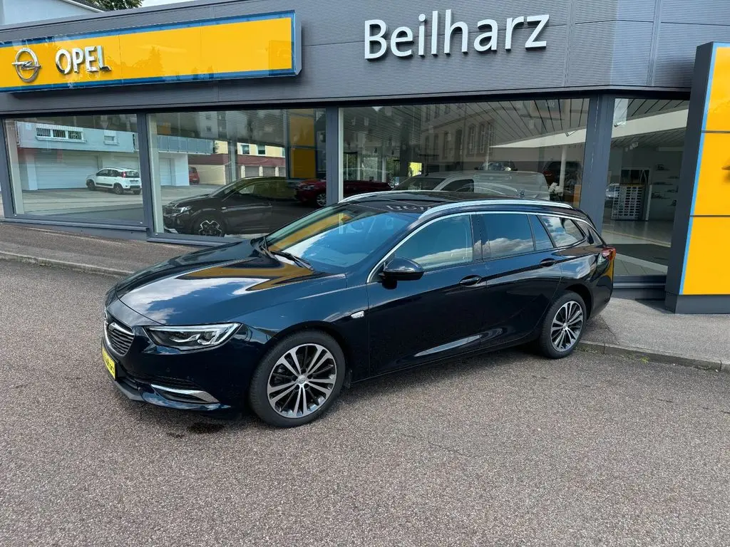 Photo 1 : Opel Insignia 2019 Petrol