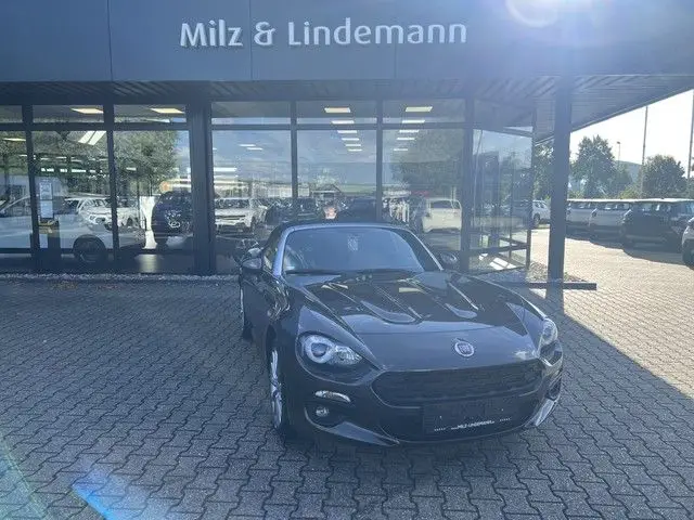 Photo 1 : Fiat 124 Spider 2018 Essence