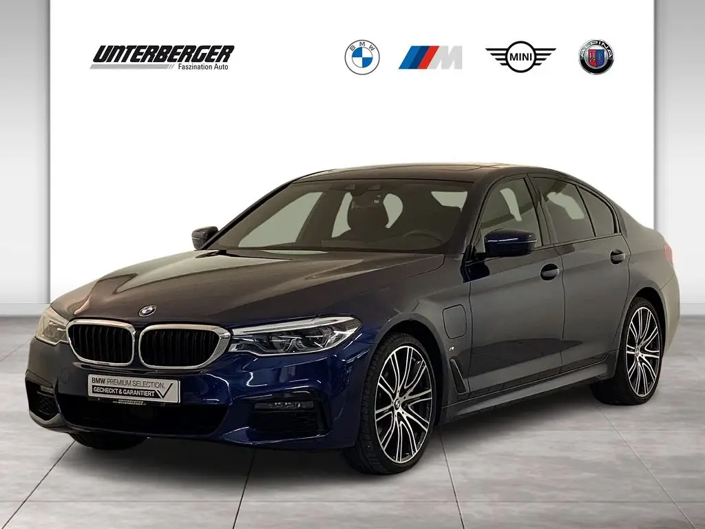 Photo 1 : Bmw Serie 5 2019 Hybride