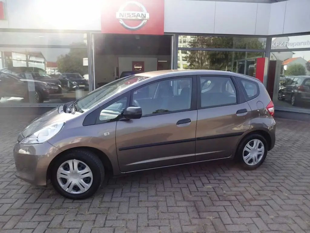 Photo 1 : Honda Jazz 2015 Petrol