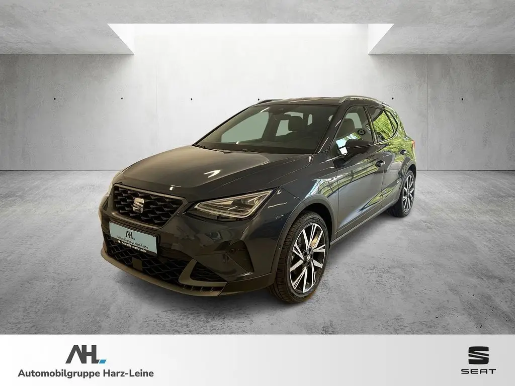 Photo 1 : Seat Arona 2024 Essence