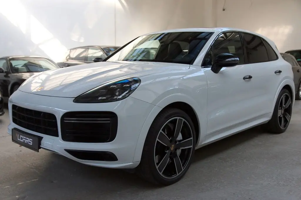 Photo 1 : Porsche Cayenne 2019 Petrol