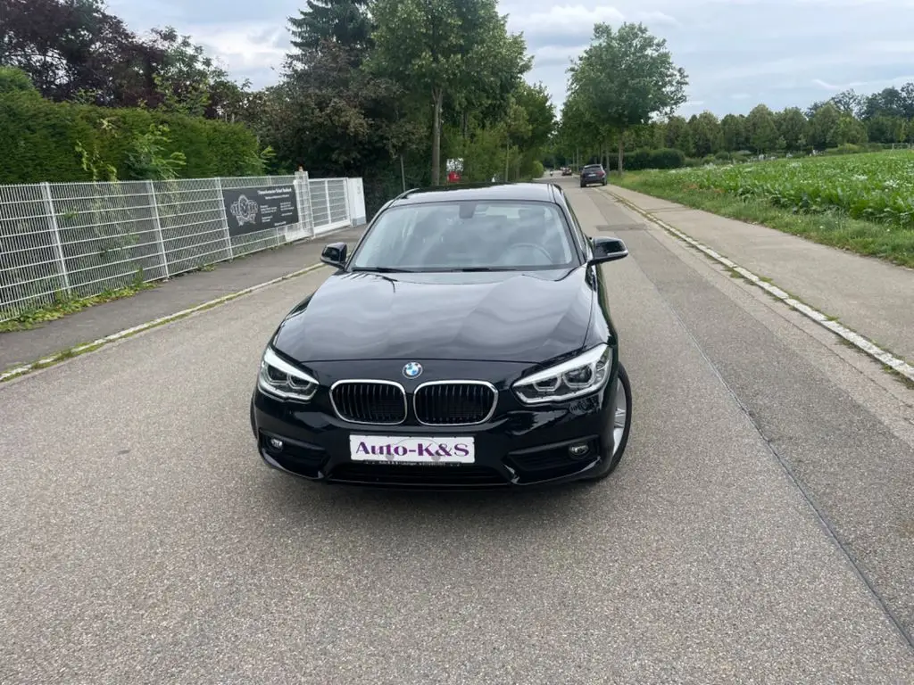 Photo 1 : Bmw Serie 1 2019 Petrol