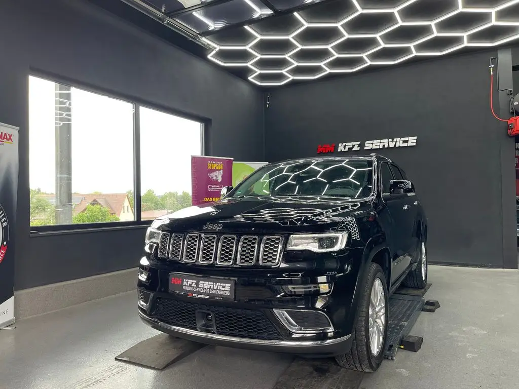 Photo 1 : Jeep Grand Cherokee 2018 Diesel