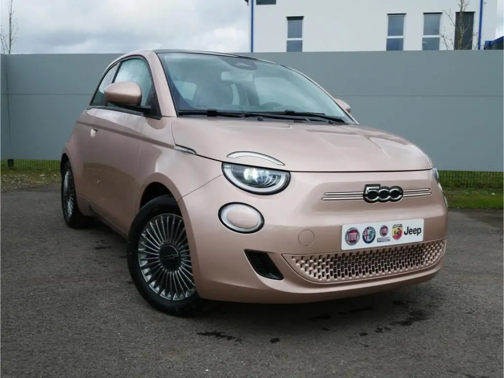 Photo 1 : Fiat 500 2022 Non renseigné