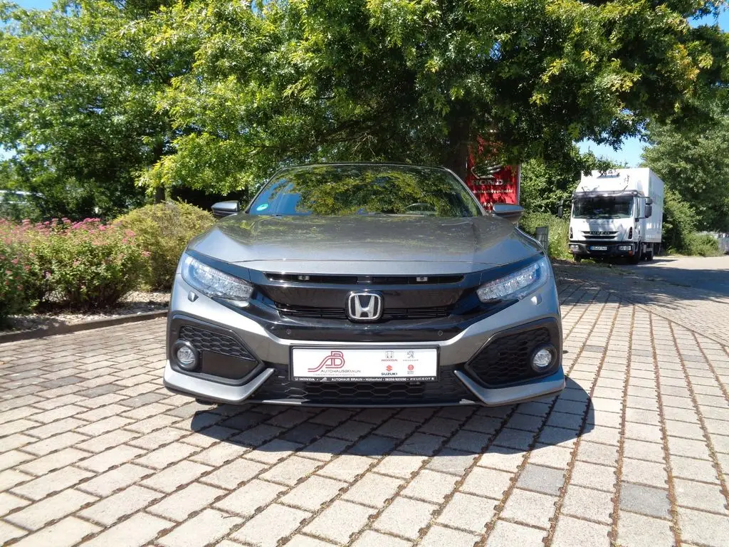 Photo 1 : Honda Civic 2018 Diesel