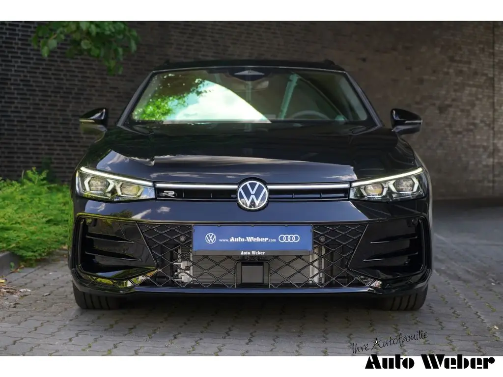 Photo 1 : Volkswagen Passat 2024 Diesel