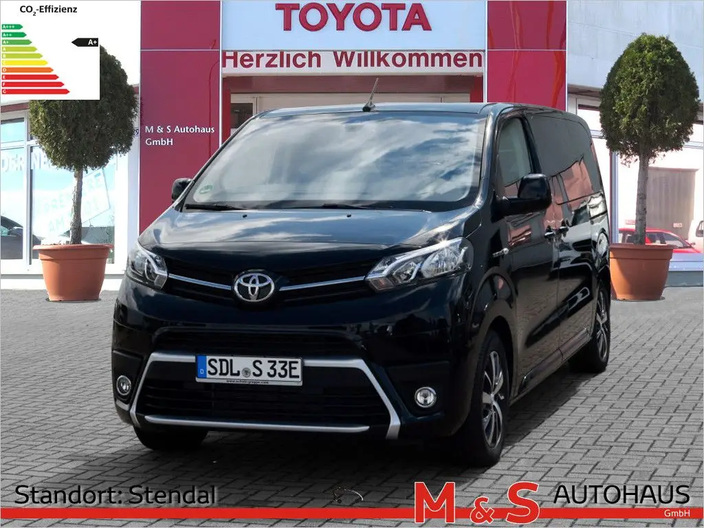 Photo 1 : Toyota Proace 2023 Not specified