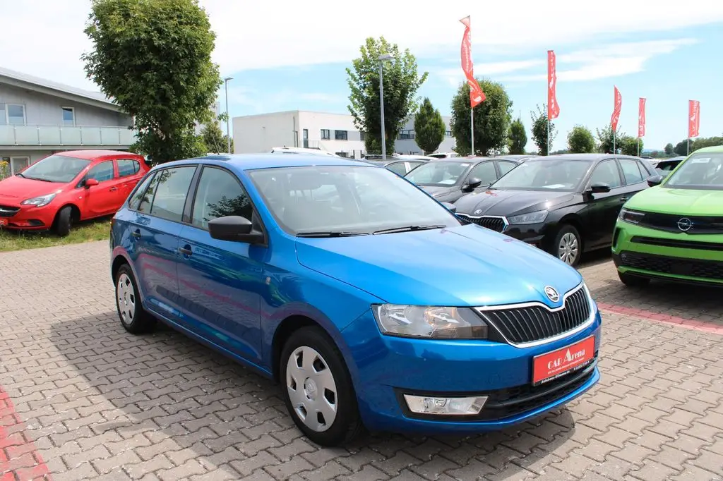 Photo 1 : Skoda Rapid 2015 Petrol