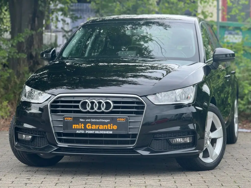 Photo 1 : Audi A1 2018 Essence