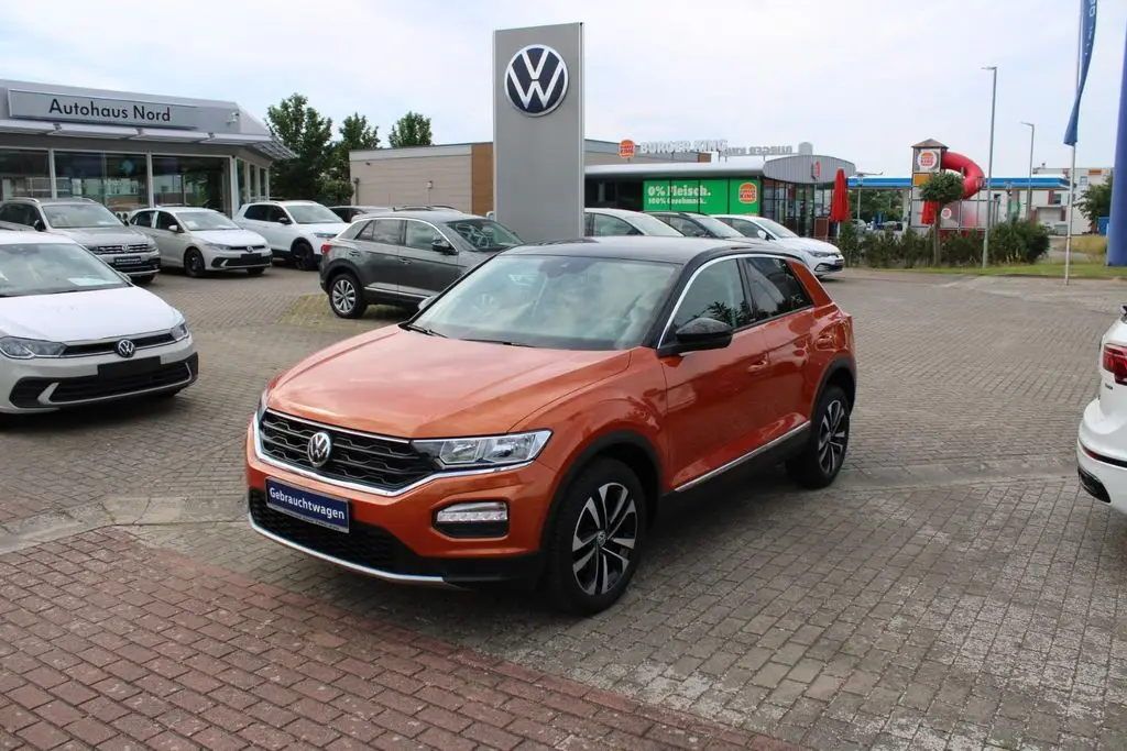 Photo 1 : Volkswagen T-roc 2019 Essence