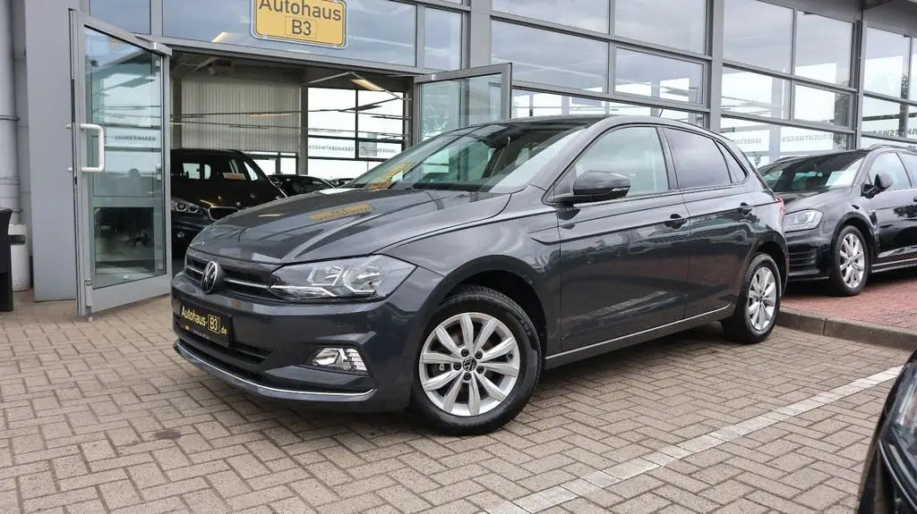 Photo 1 : Volkswagen Polo 2021 Essence