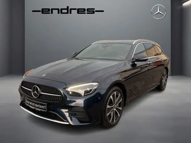 Photo 1 : Mercedes-benz Classe E 2022 Hybride