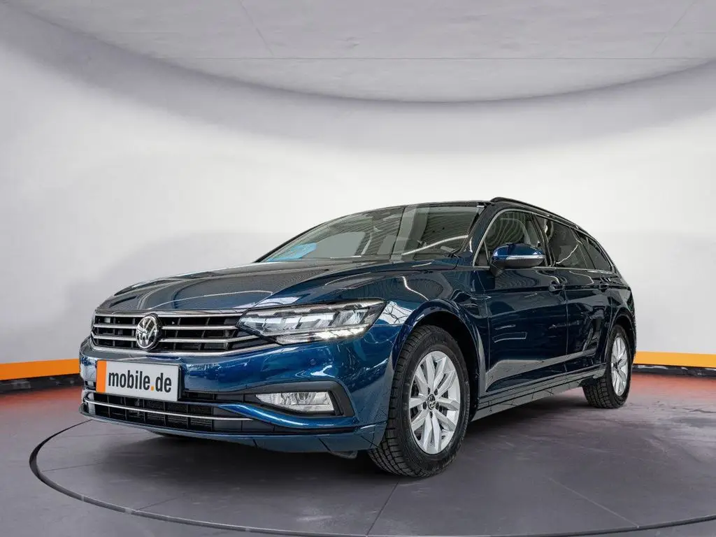 Photo 1 : Volkswagen Passat 2023 Diesel