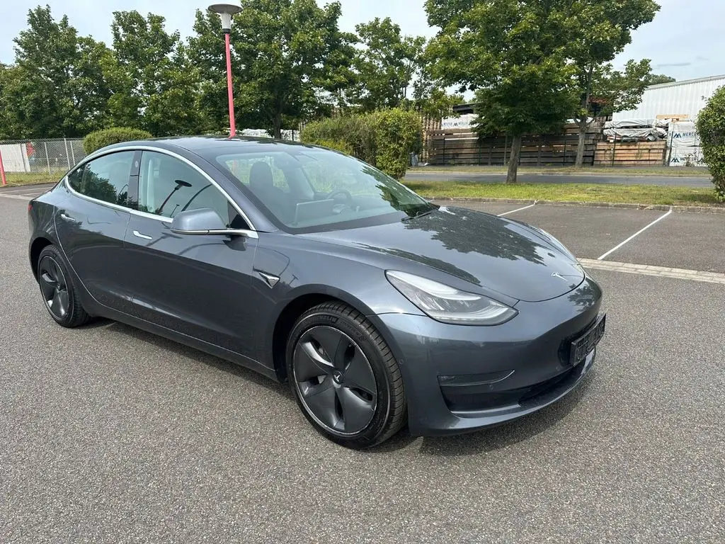 Photo 1 : Tesla Model 3 2019 Not specified