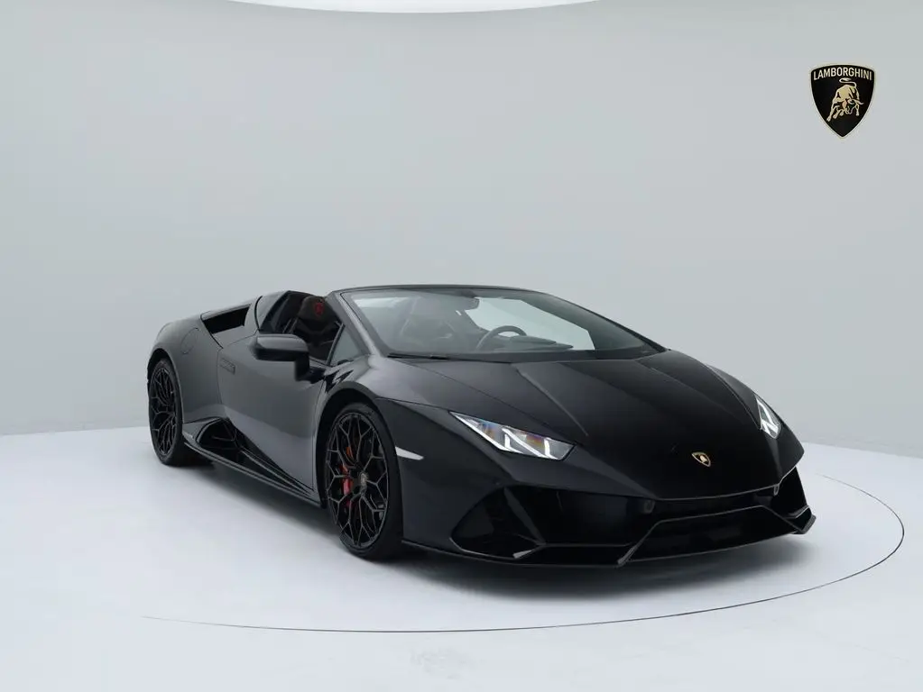 Photo 1 : Lamborghini Huracan 2021 Essence