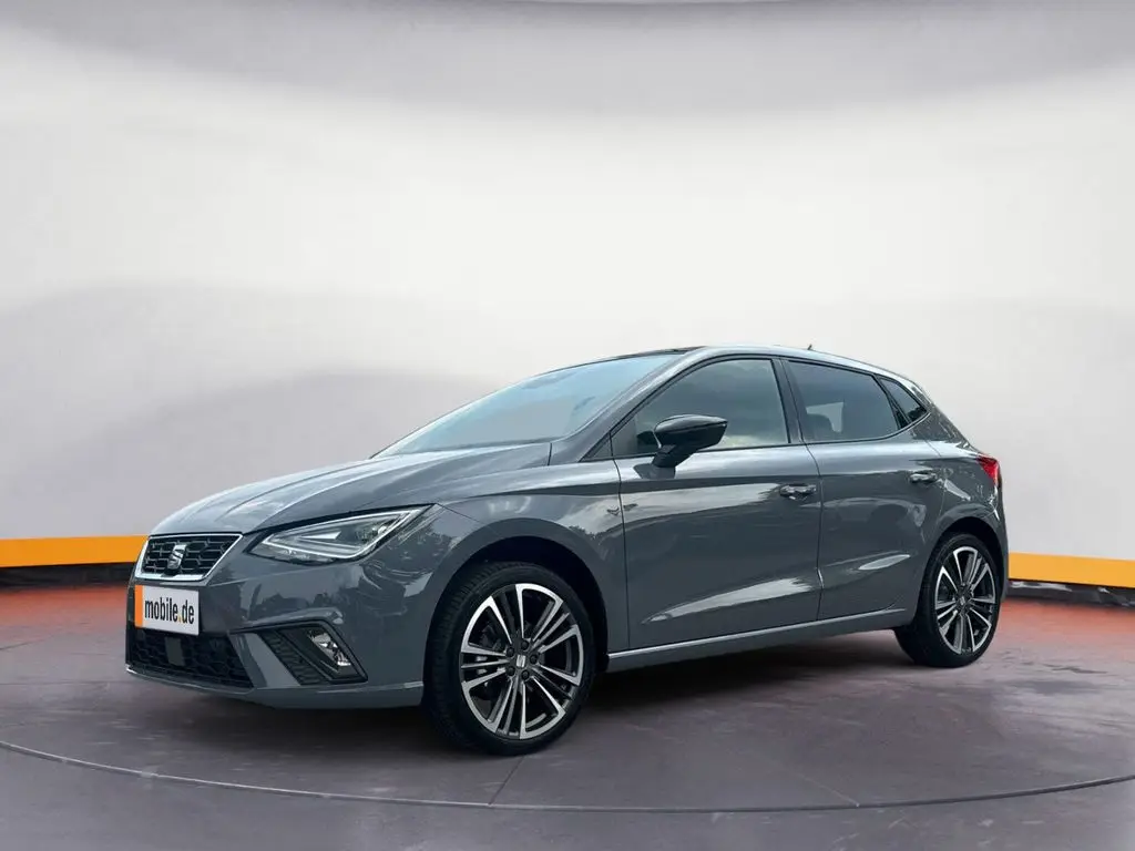 Photo 1 : Seat Ibiza 2024 Petrol