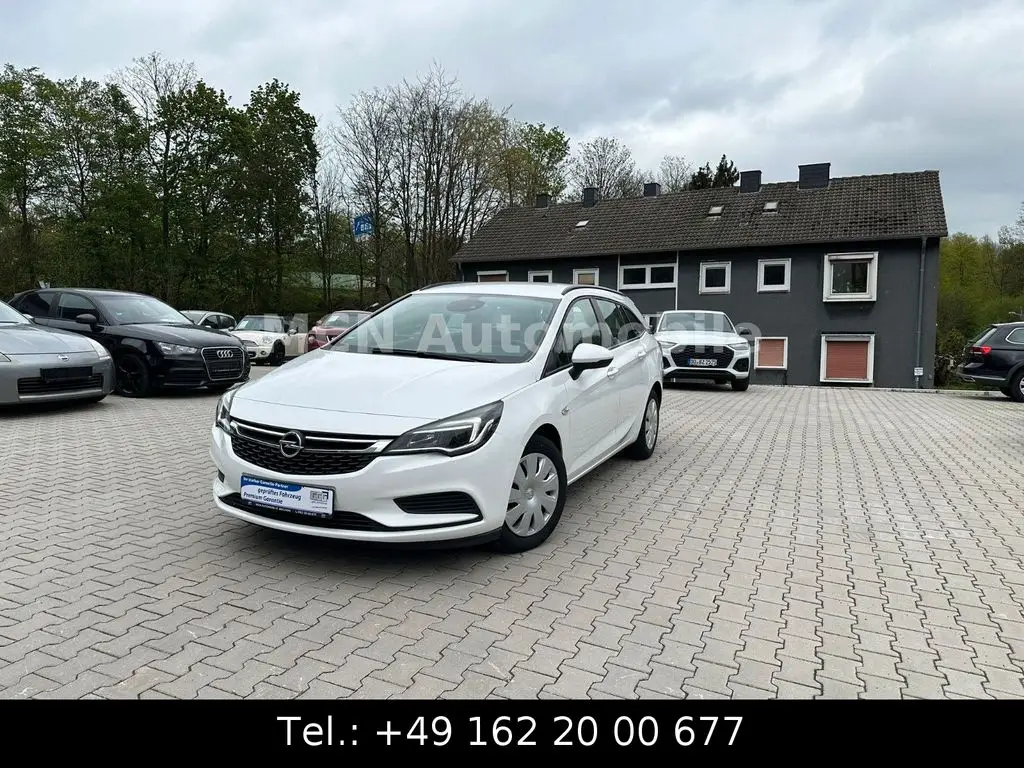 Photo 1 : Opel Astra 2018 Diesel