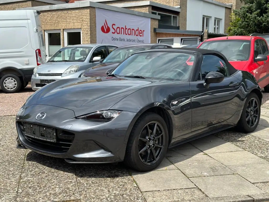 Photo 1 : Mazda Mx-5 2016 Petrol