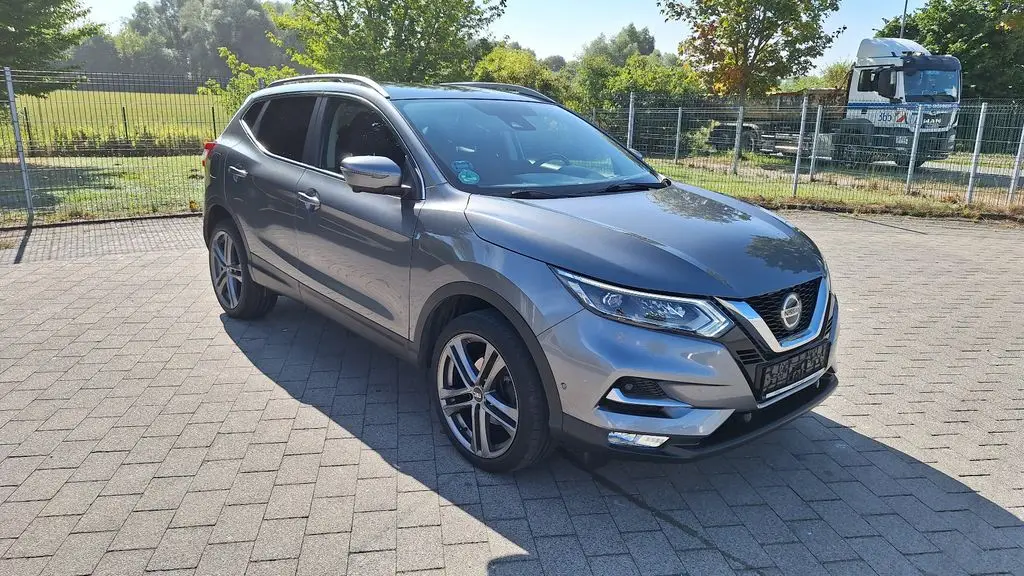 Photo 1 : Nissan Qashqai 2019 Petrol