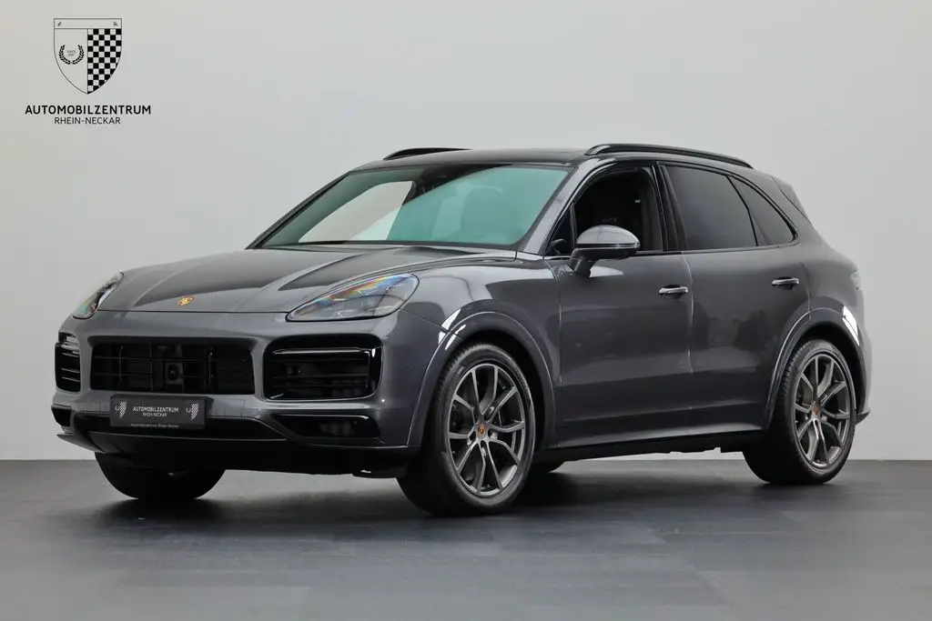 Photo 1 : Porsche Cayenne 2023 Essence