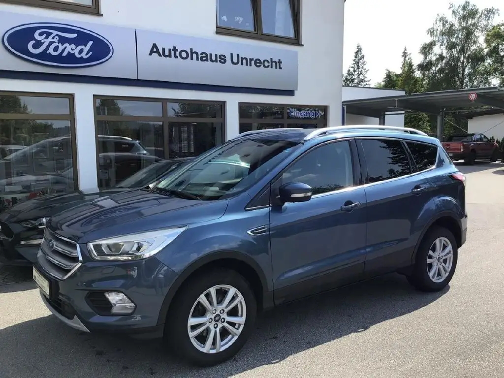 Photo 1 : Ford Kuga 2018 Essence