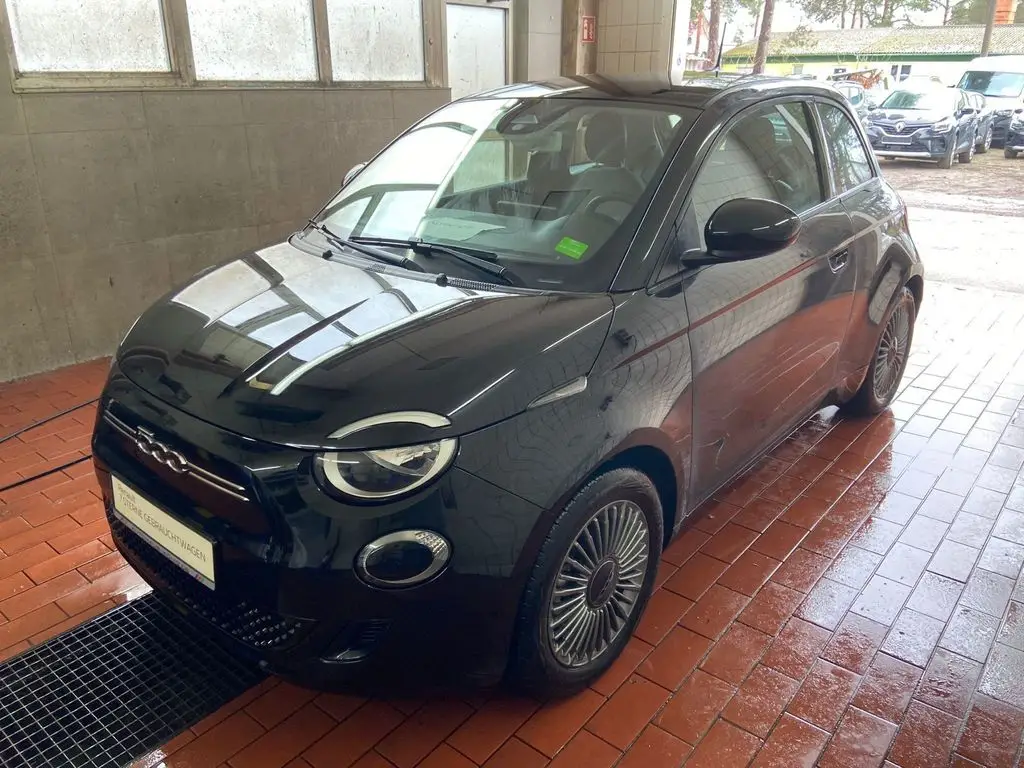 Photo 1 : Fiat 500 2021 Non renseigné