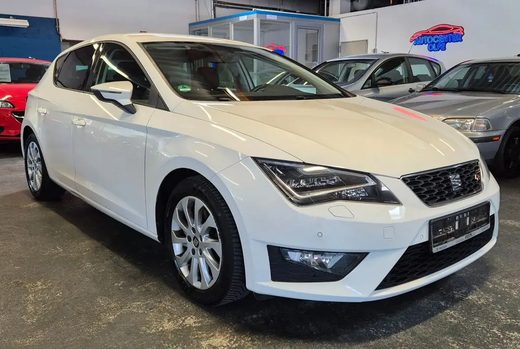 Photo 1 : Seat Leon 2016 Petrol