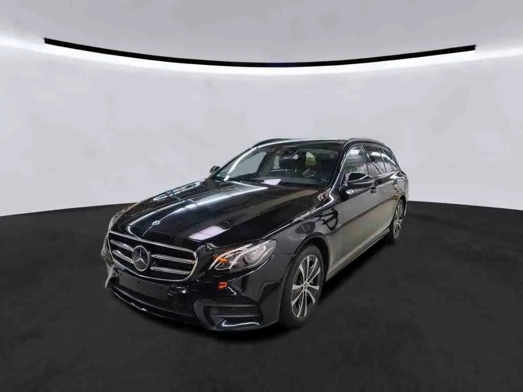 Photo 1 : Mercedes-benz Classe E 2019 Hybrid