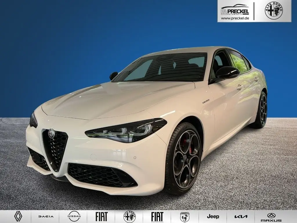 Photo 1 : Alfa Romeo Giulia 2024 Diesel