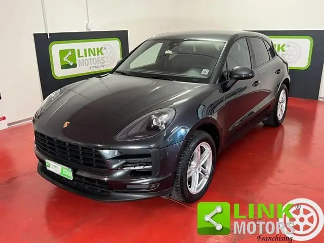 Photo 1 : Porsche Macan 2020 Petrol