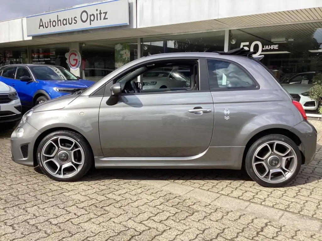 Photo 1 : Abarth 595 2019 Petrol