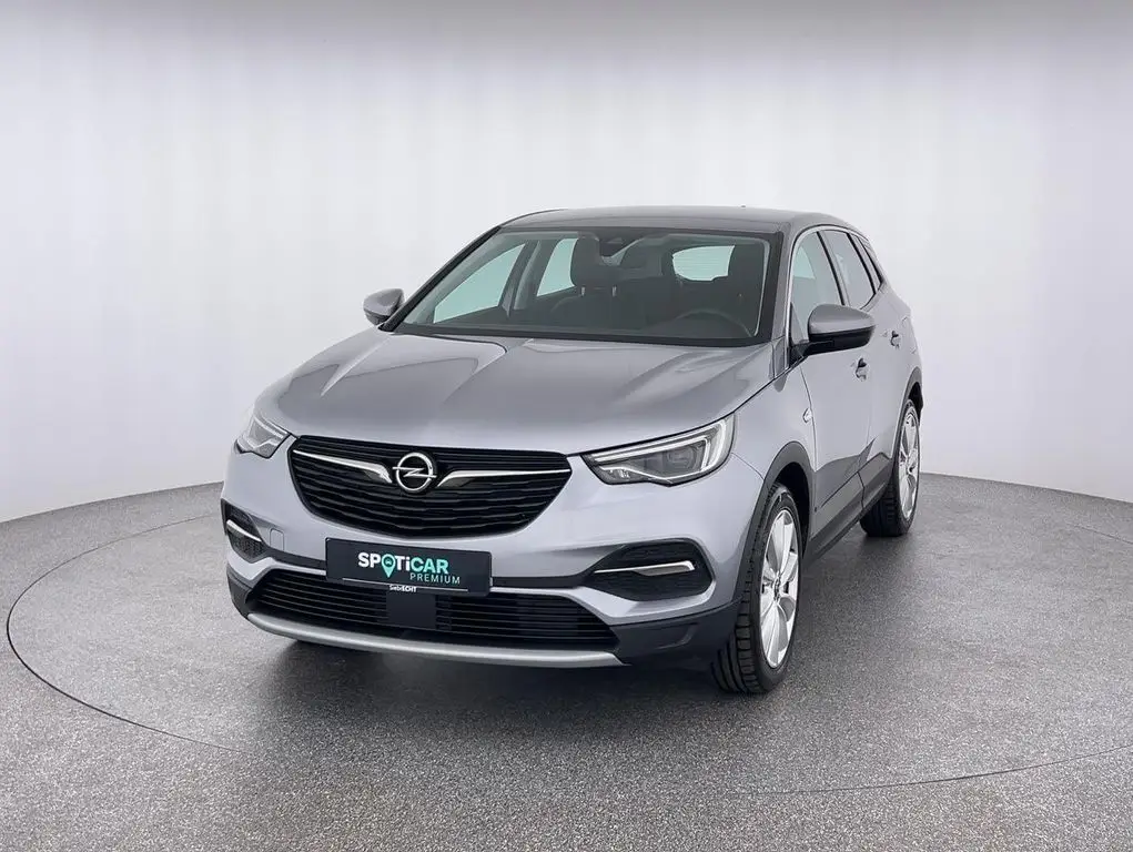 Photo 1 : Opel Grandland 2020 Hybrid