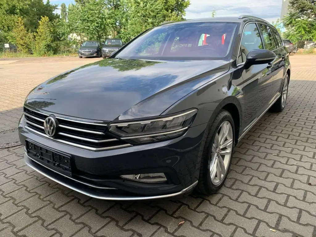 Photo 1 : Volkswagen Passat 2019 Diesel