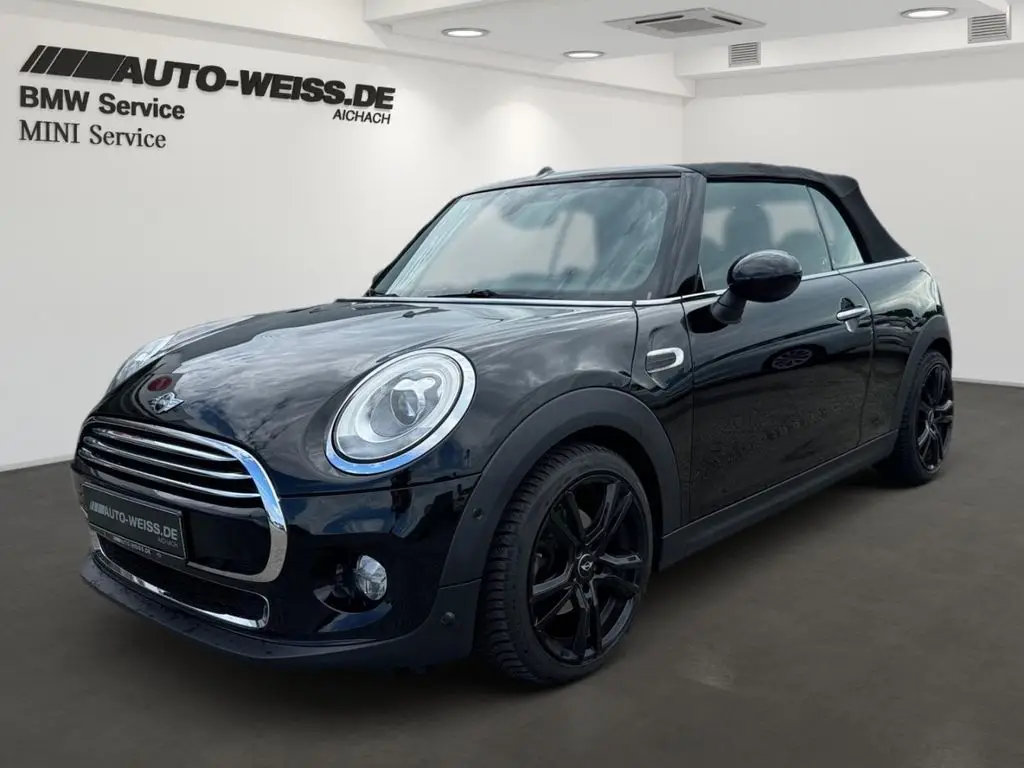 Photo 1 : Mini Cooper 2018 Petrol