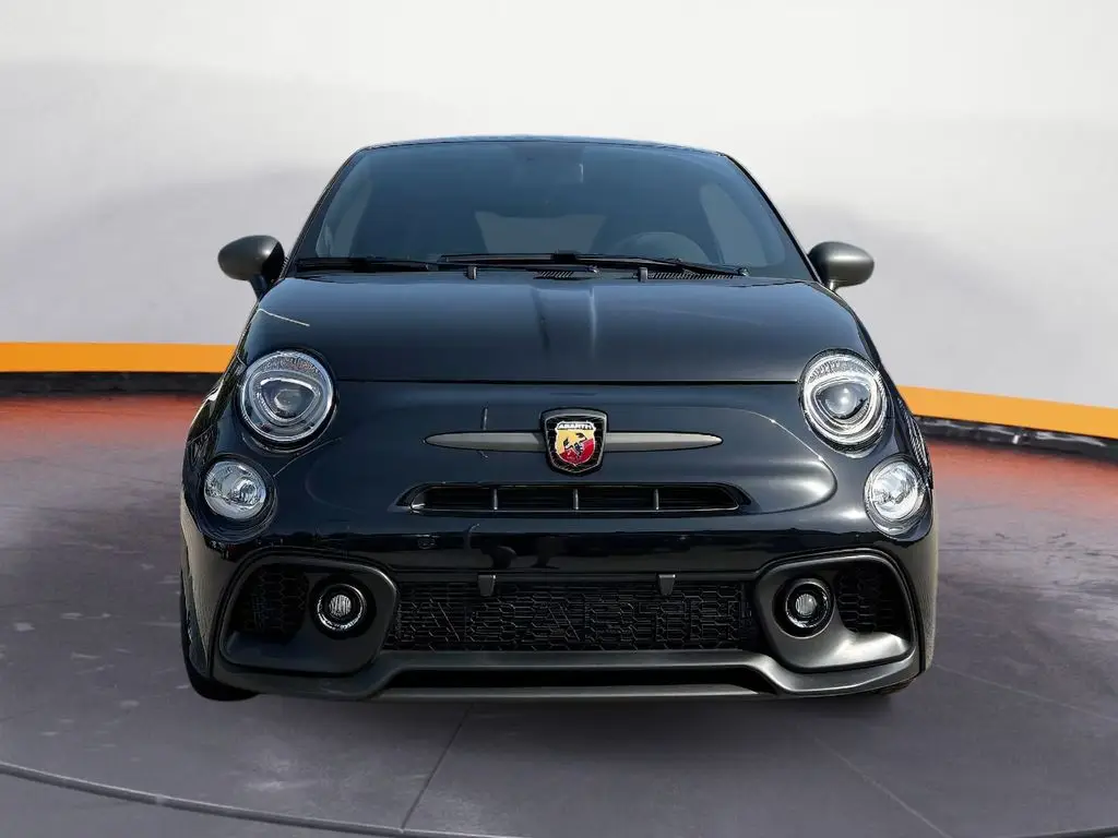 Photo 1 : Abarth 695 2024 Essence