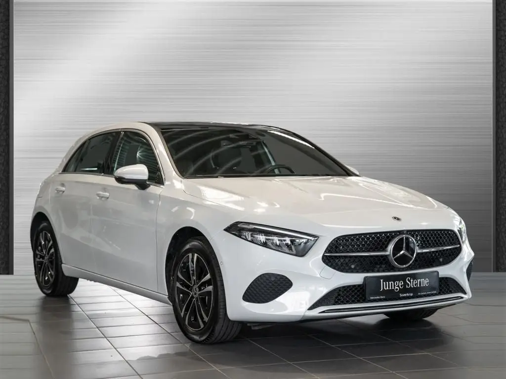 Photo 1 : Mercedes-benz Classe A 2023 Hybride