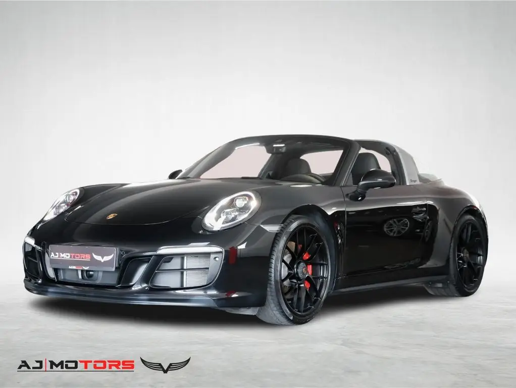 Photo 1 : Porsche 991 2019 Essence