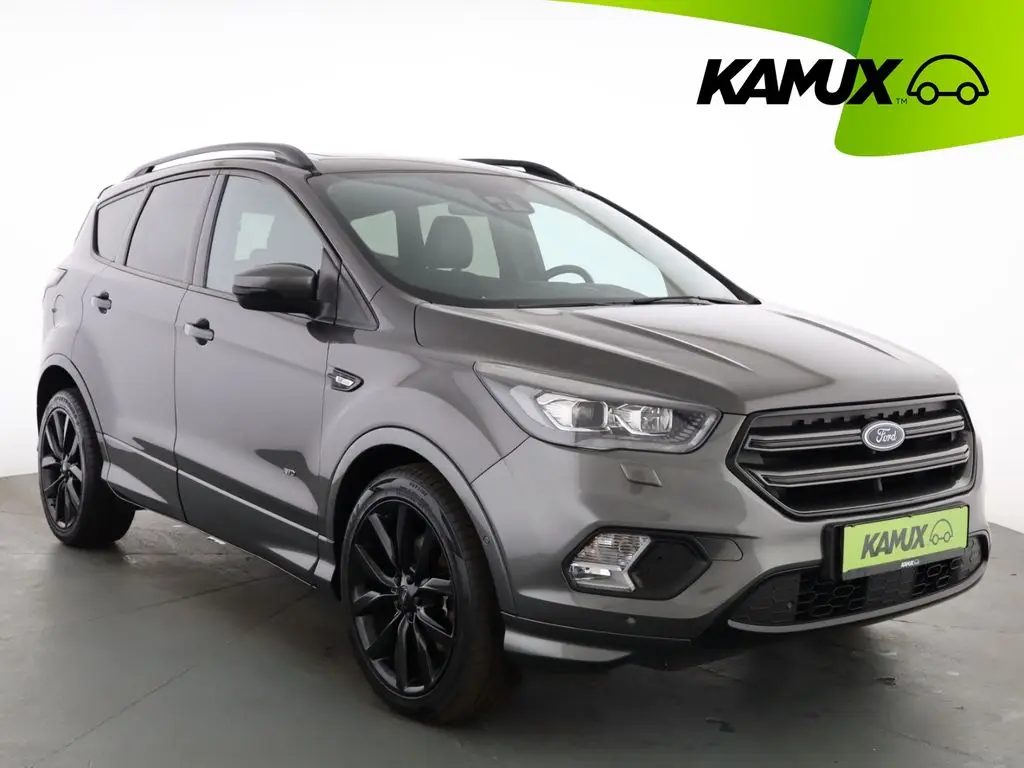 Photo 1 : Ford Kuga 2017 Petrol