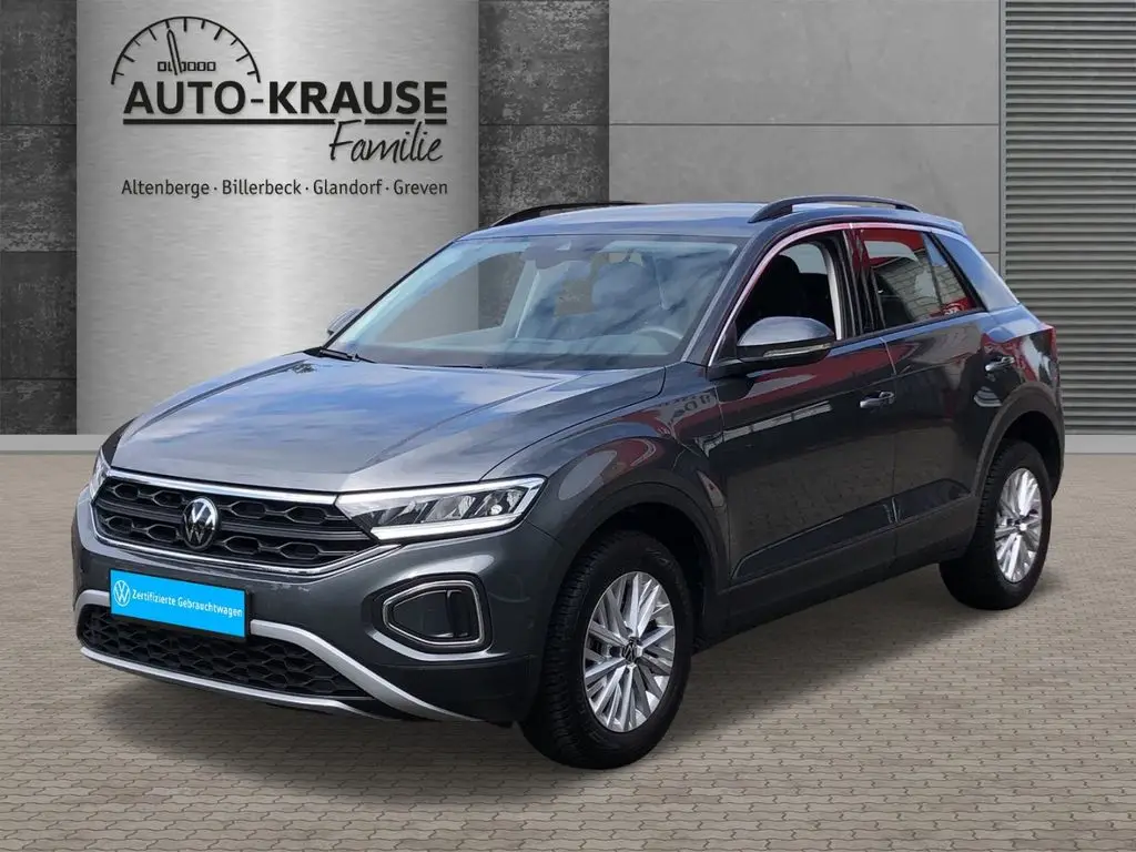 Photo 1 : Volkswagen T-roc 2023 Essence