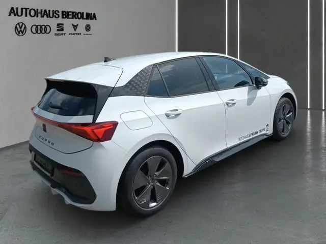 Photo 1 : Cupra Born 2023 Non renseigné