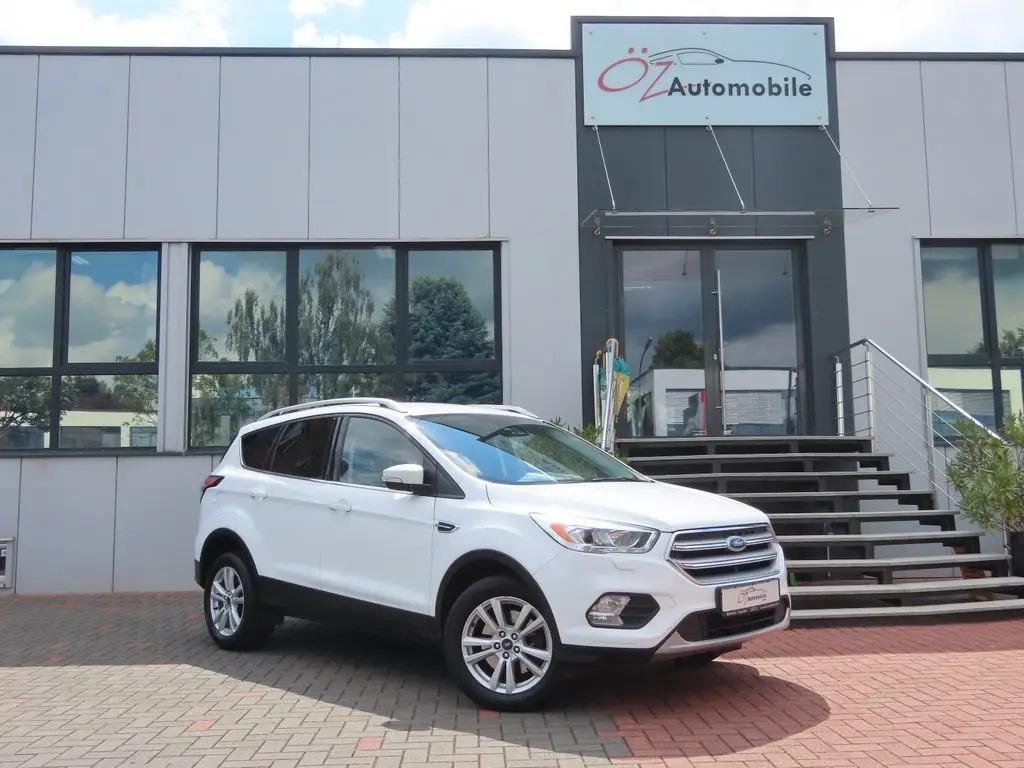 Photo 1 : Ford Kuga 2017 Diesel